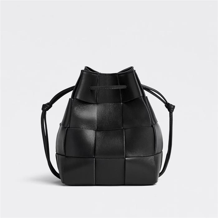 Bottega Veneta Small Cassette Crossbody Bucket Bag 680218VCQC48425