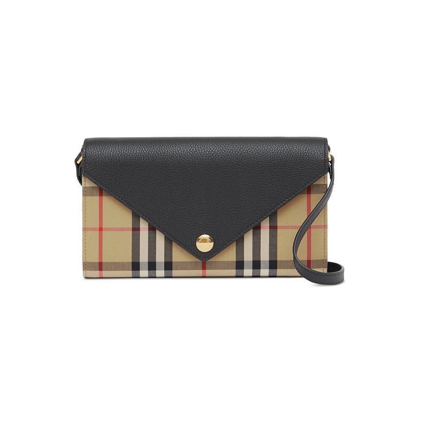 Burberry Vintage Strap Crossbody Bag 8022560