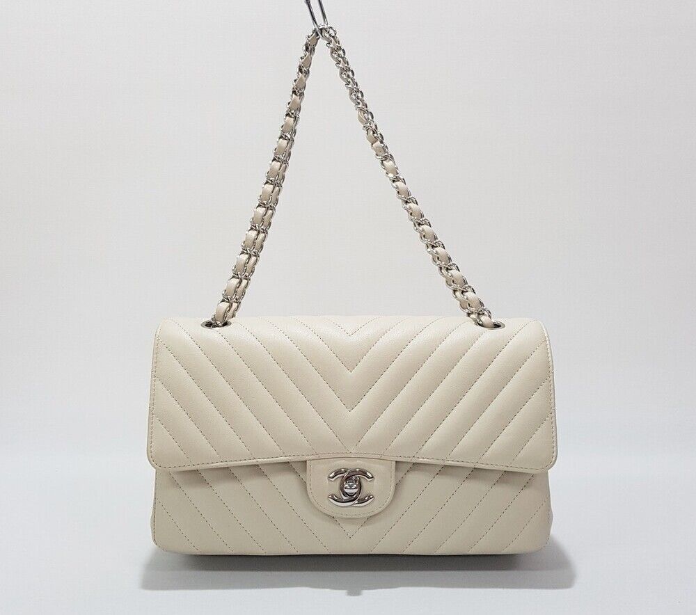 CHANEL Classic Medium Chevron Flap Bag Calfskin Interior Chip SKU12345