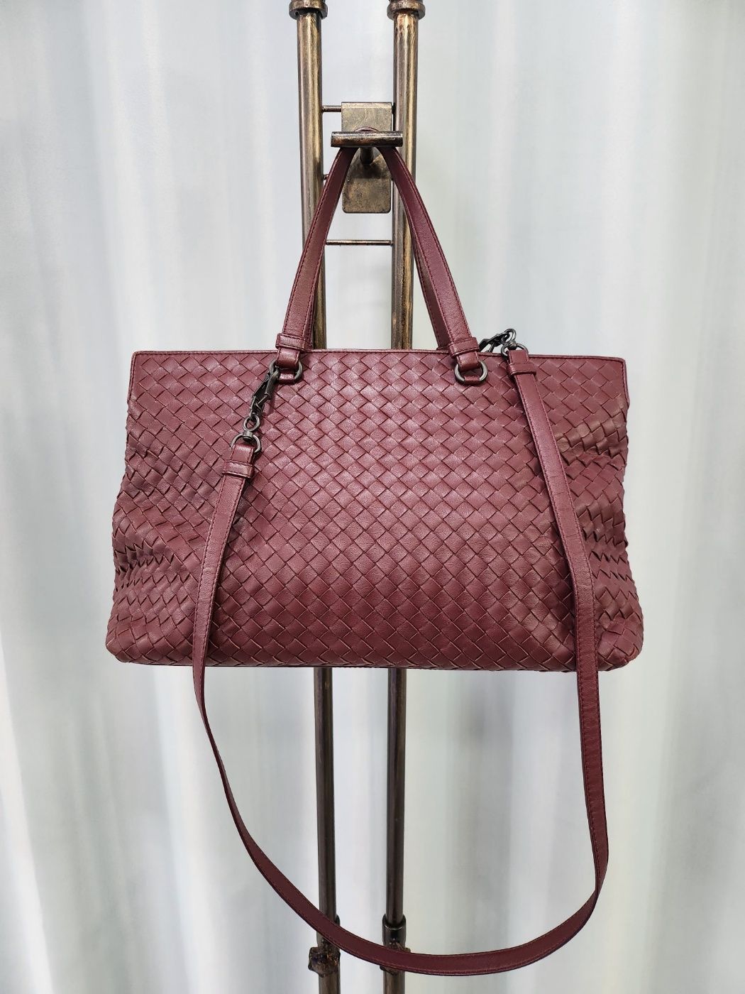 Bottega Veneta Large Top Handle Two-Way Bag - INTRACIATO (SKU: 472)