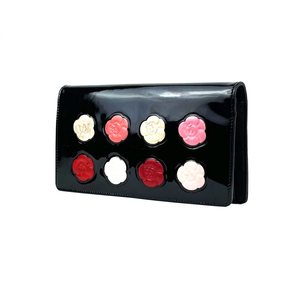 CHANEL Camellia Makeup Palette Wallet (SKU: 123456)