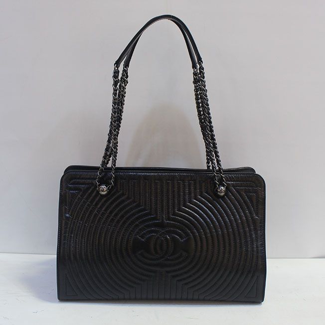 CHANEL Vintage Black Shoulder Bag SKU123