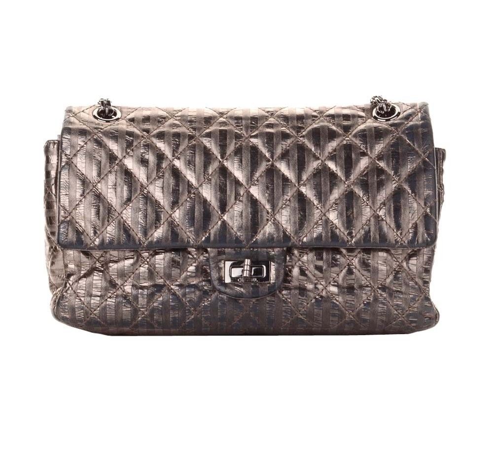 CHANEL Metallic Vintage 2.55 Medium 5127199248
