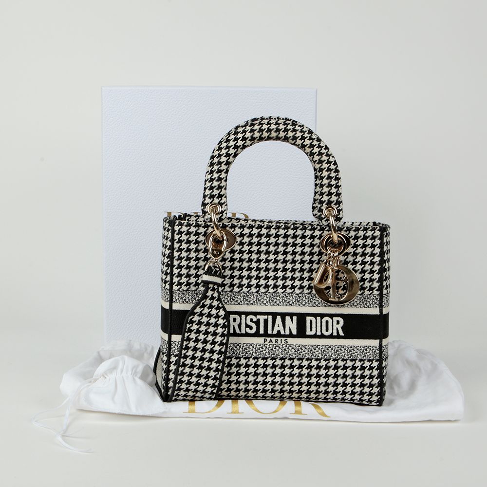 Dior Lady D-Lite Medium Tote Shoulder Bag M0565OZAE