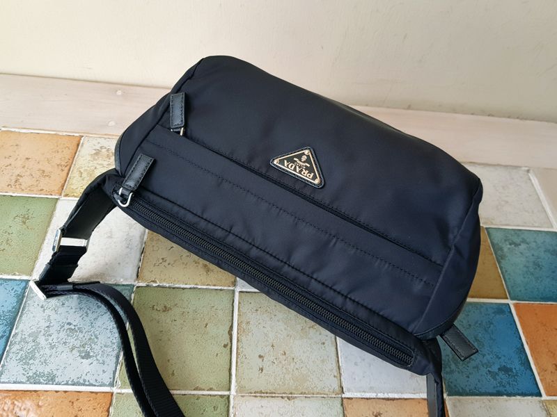 Prada Unisex Navy Bike Bag Cross Shoulder Bag VA0994 (2VH994)