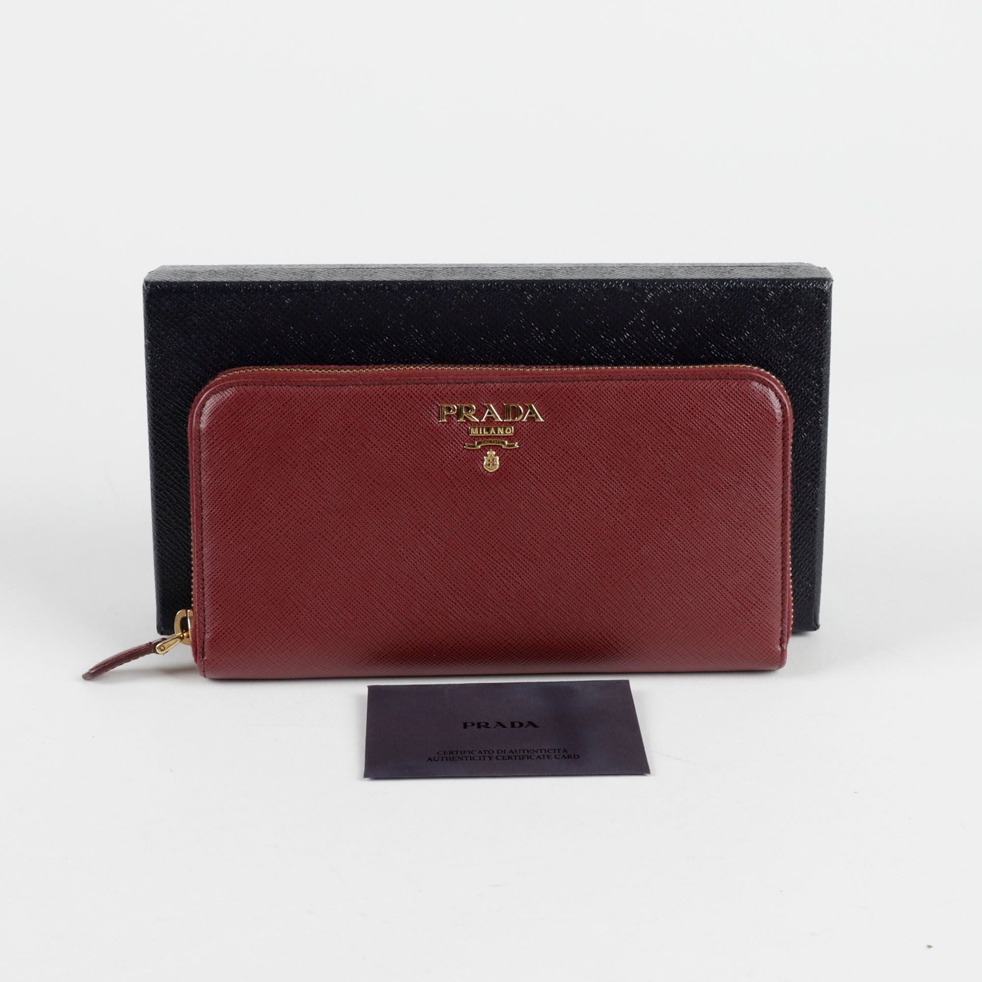 Prada Round Wallet 1ML506