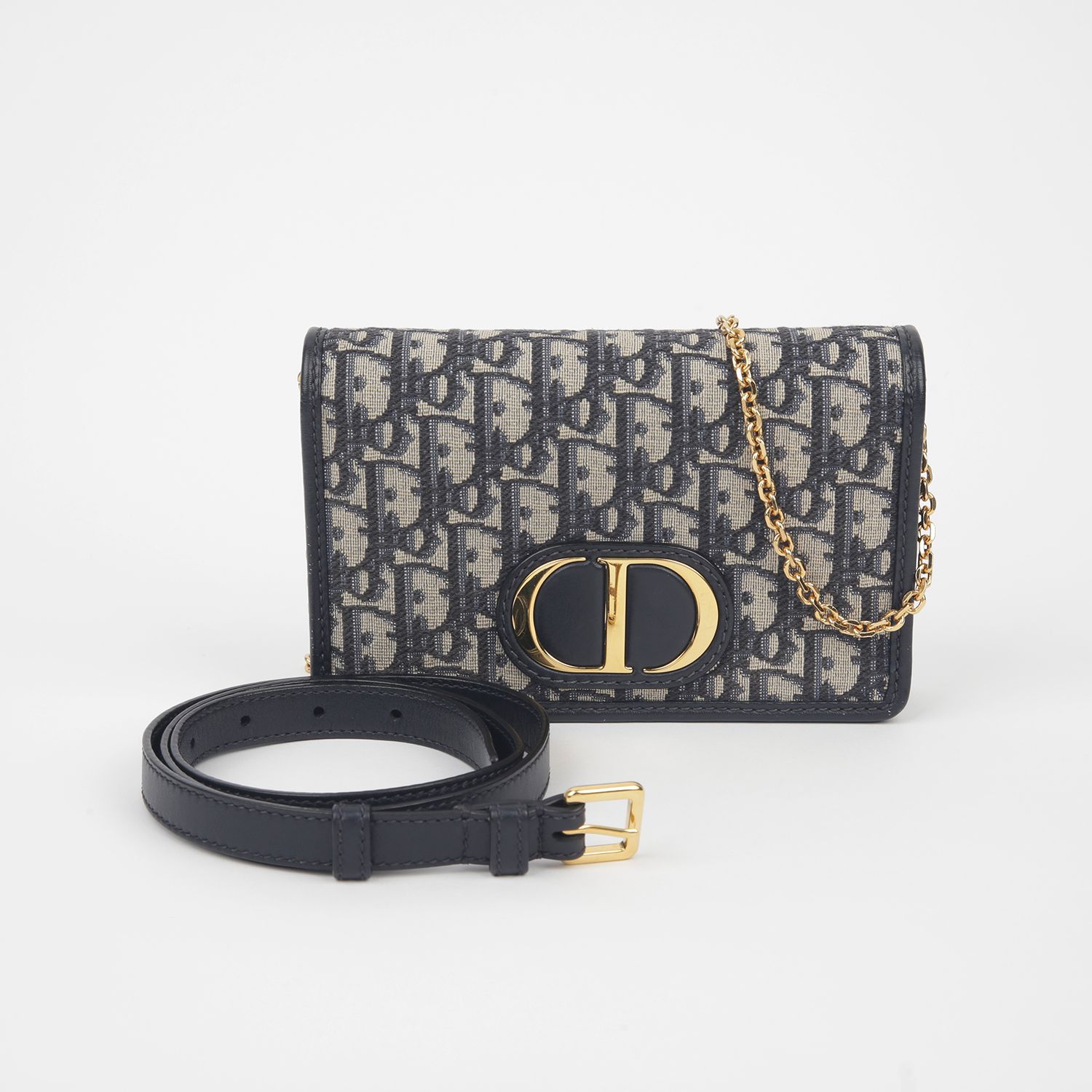 Dior Montaigne 30 Two-in-One Pouch Belt Bag S2086UTZQ