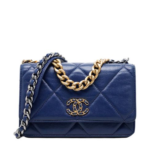 CHANEL Navy 19 Flap WOC Chain Crossbody - Product SKU: 19