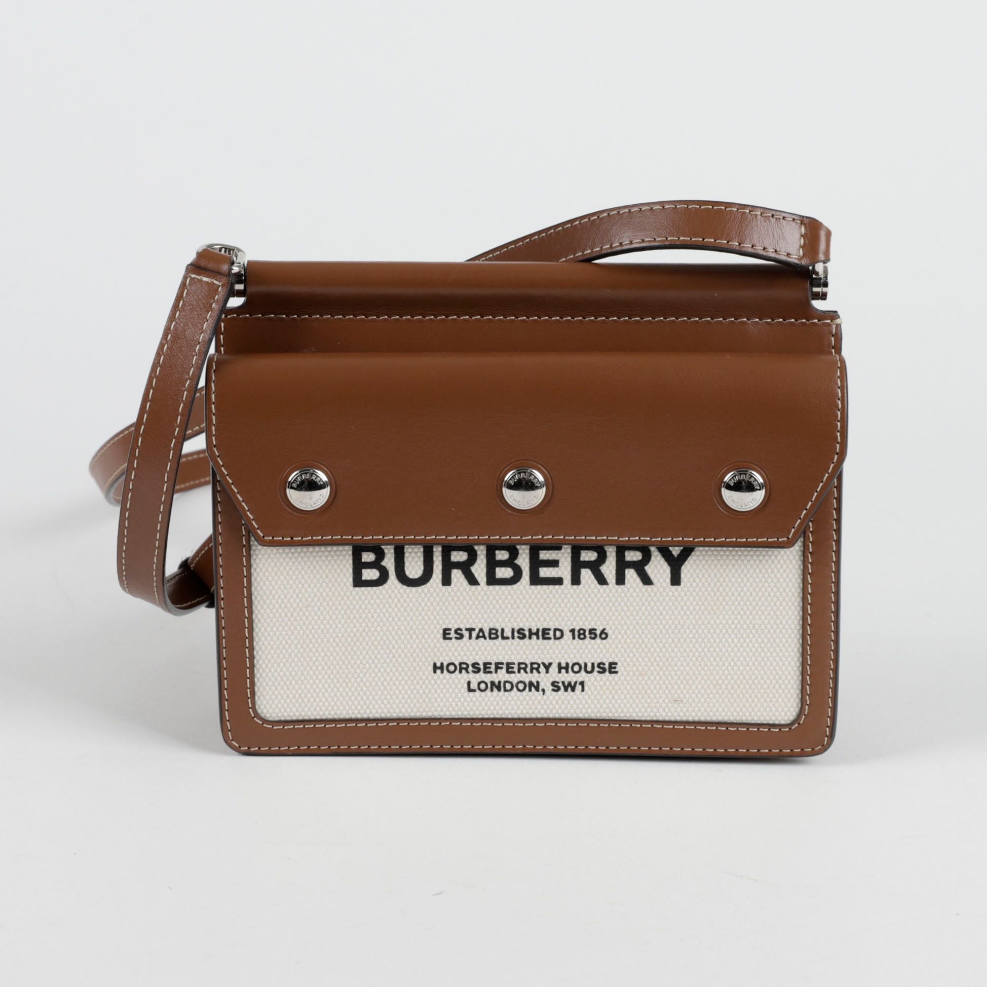 Burberry Title Pocket Shoulder Crossbody Bag 8014611
