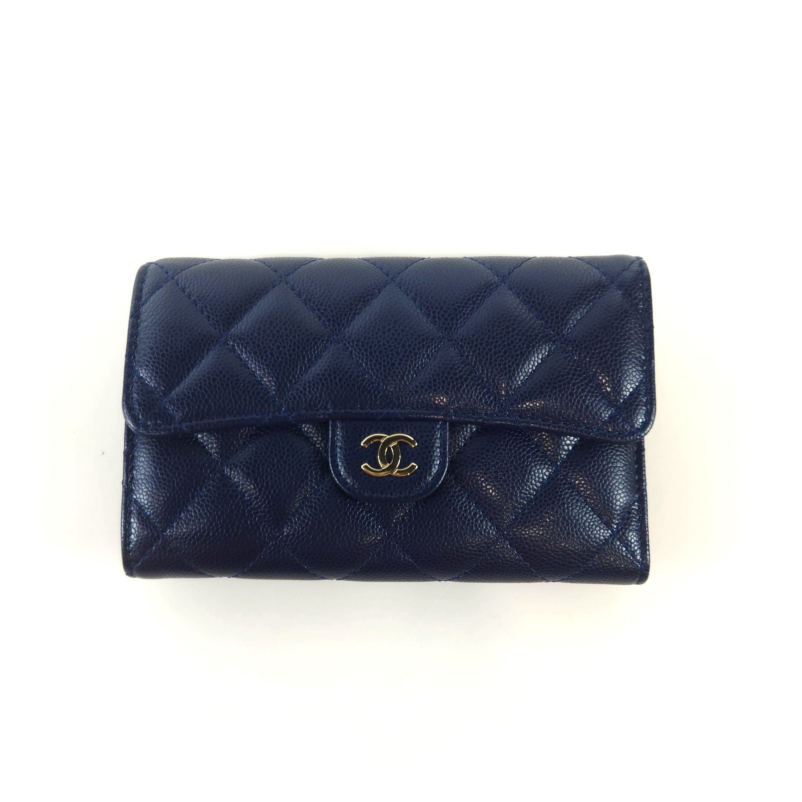 CHANEL Classic Caviar Wallet AP0232 8735