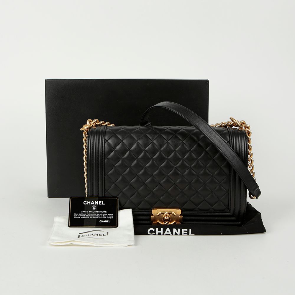 CHANEL Large Shoulder & Crossbody Bag A92193 (SKU: A92193)