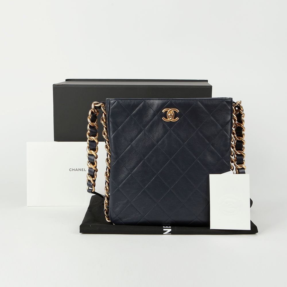 CHANEL Hobo Shoulder Bag AS2893