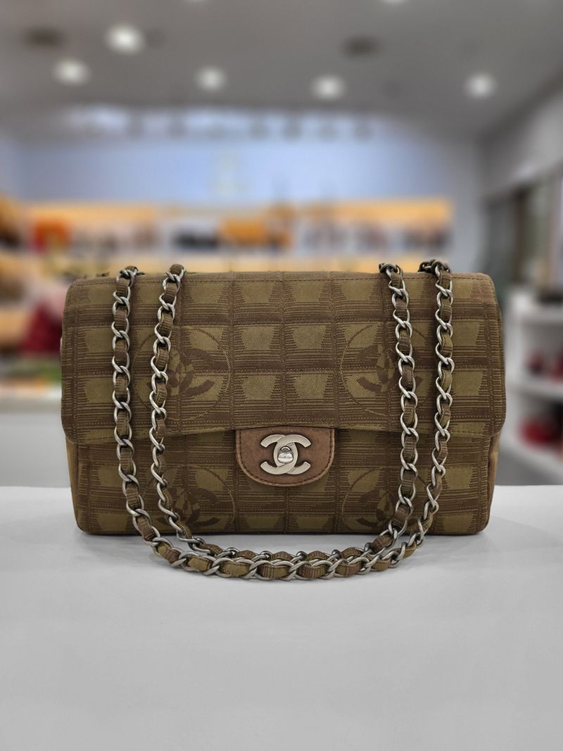 CHANEL Classic Fabric Shoulder Bag 7th Gen SKU
