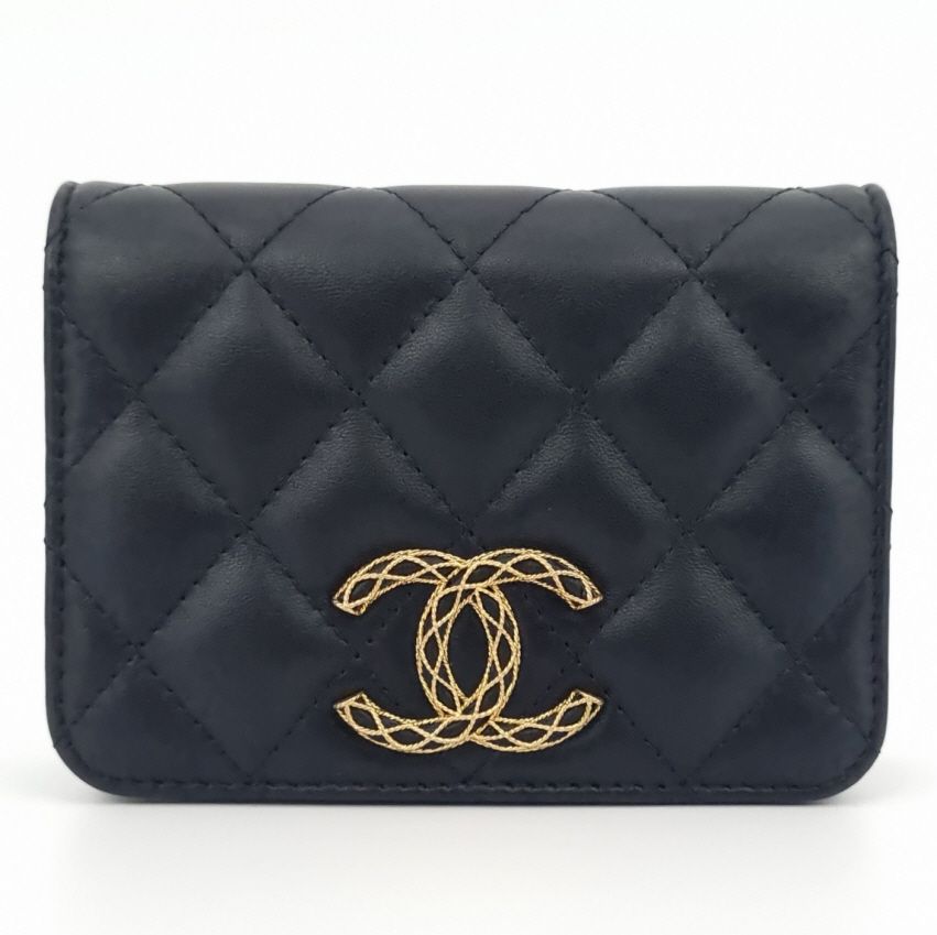 CHANEL Chain Flap Mini Crossbody Bag SKU123