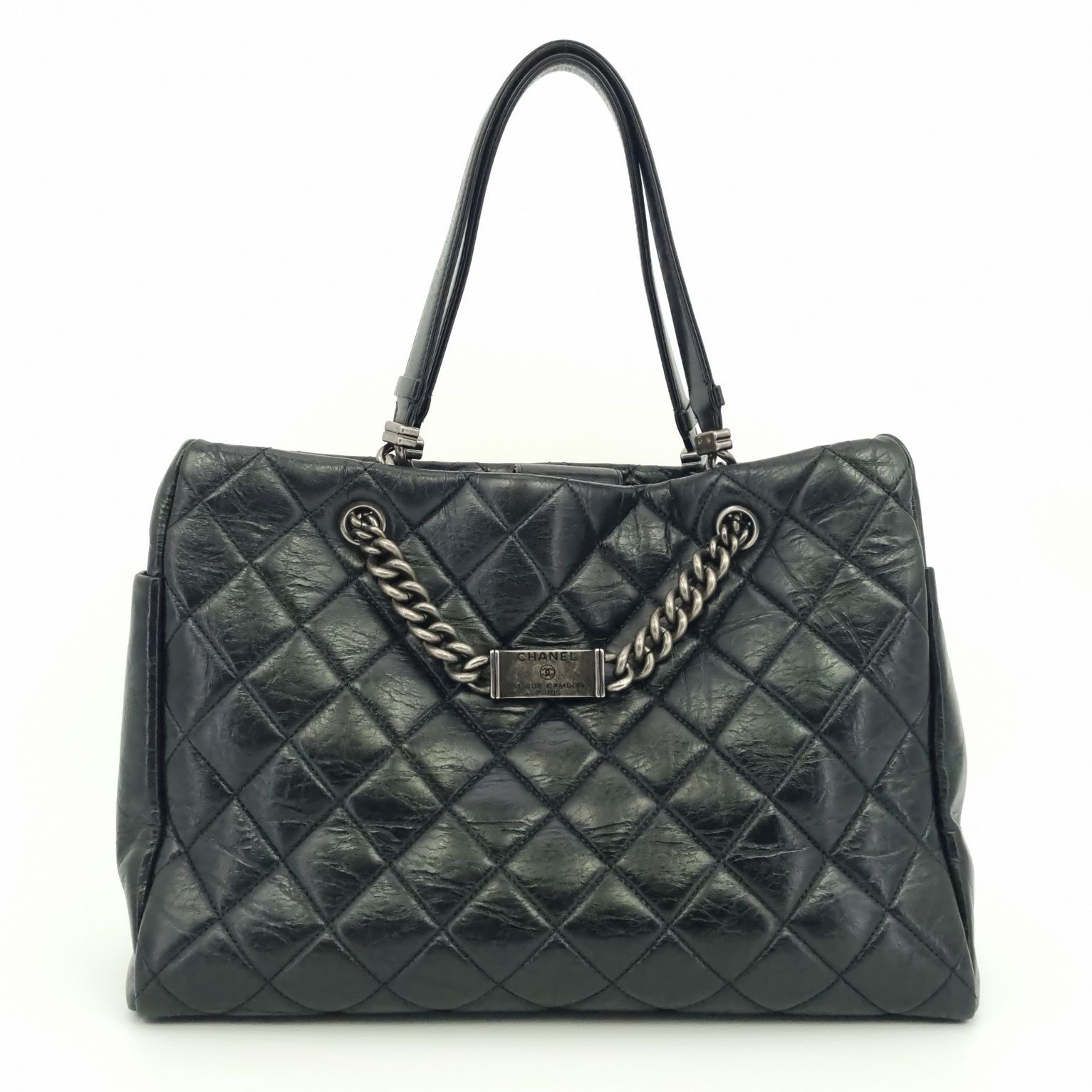 CHANEL Chain Tote and Shoulder Bag - SKU: One Size