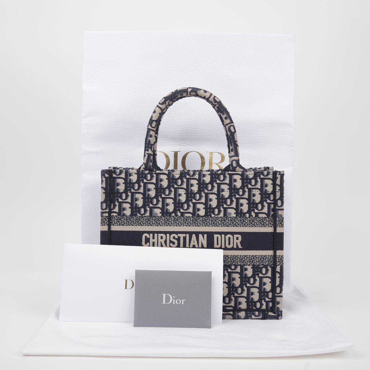 Dior Small Tote Bag M1265ZRIW SKU