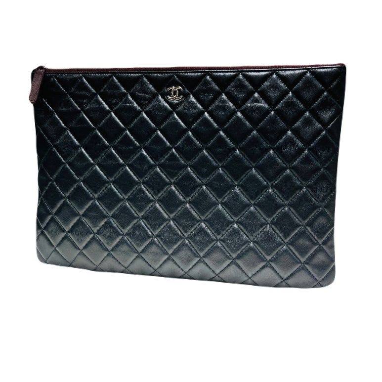 CHANEL Black Lambskin Caviar Classic Large CC Logo Clutch A82552