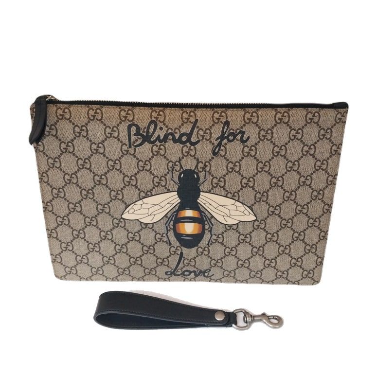 Gucci Supreme Bee Print Clutch Bag Pouch ( 473904 SKU)