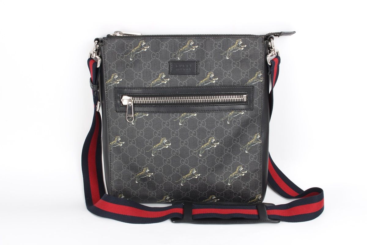 Gucci Supreme Jumping Tiger GG Crossbody Bag - Black SKU