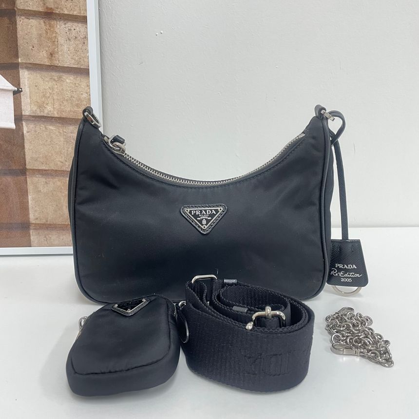 Prada Chain Strap Hobo Crossbody Bag (1BH204)