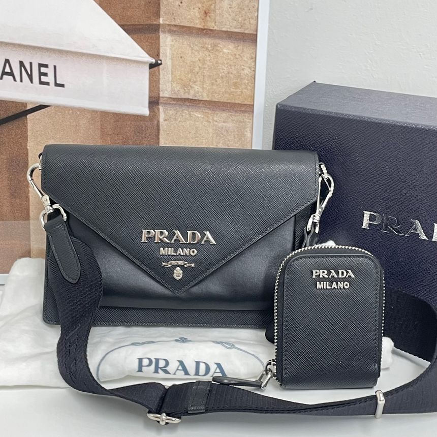 Prada Black Saffiano Envelope Crossbody 1BP020