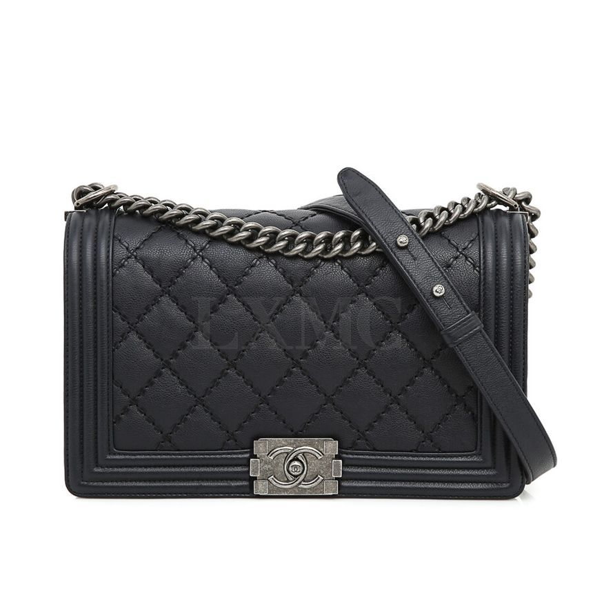 CHANEL Classic Boy Large Boy Chain Bag A92193