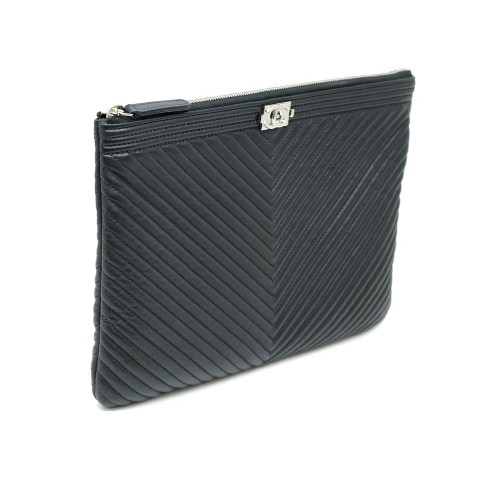 CHANEL Popular Chevron Medium Clutch Bag [Rated 97 out of 100] - SKU 1000021
