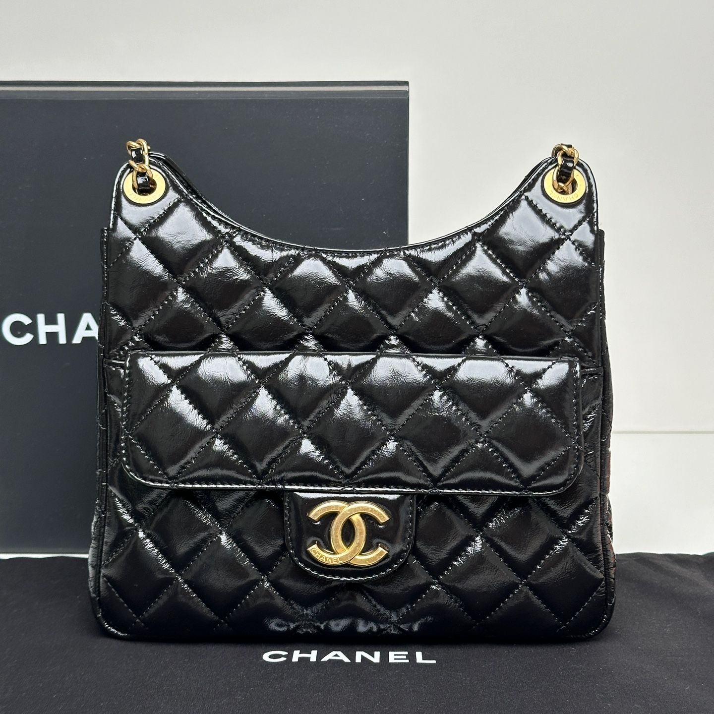 CHANEL Shiny Black Medium Hobo Bag with Electronic Chip AS4322