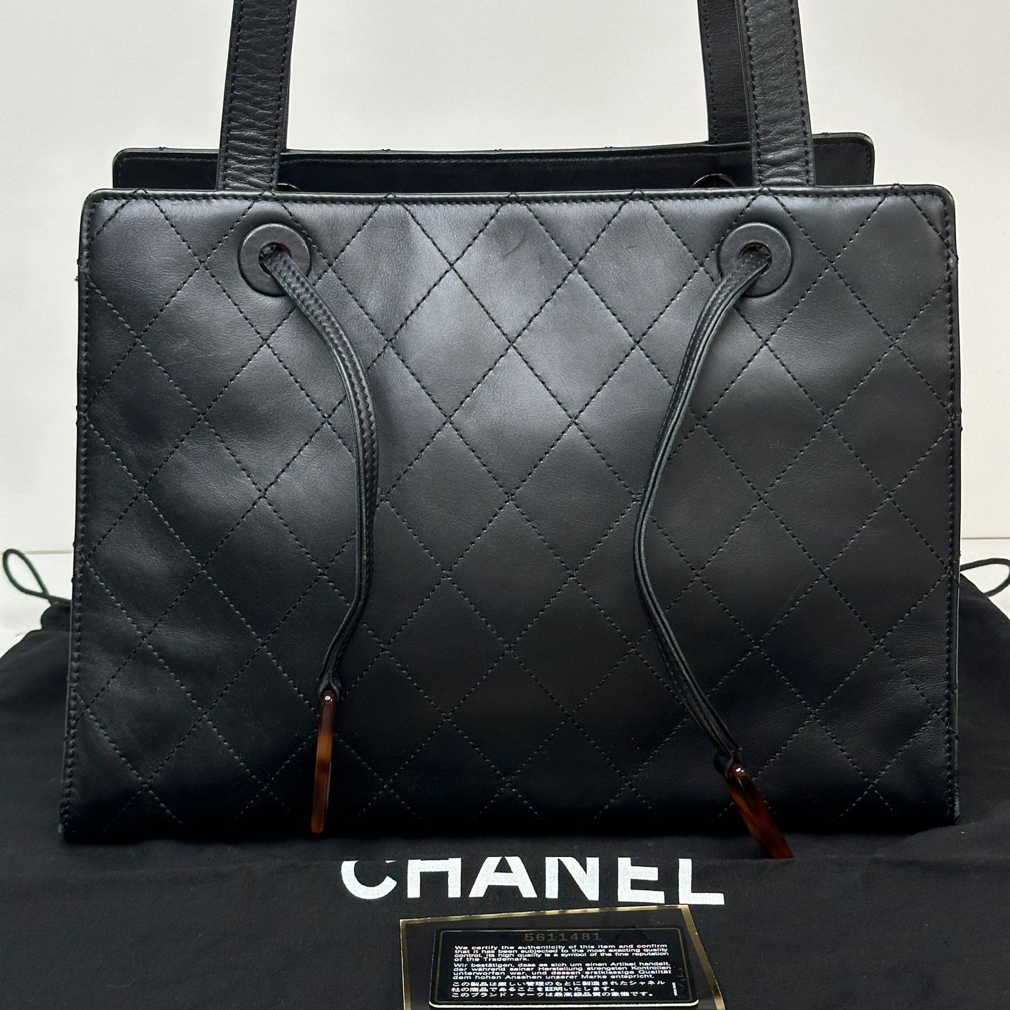 CHANEL Vintage Black Calfskin Tote Bag Size 5 SKU
