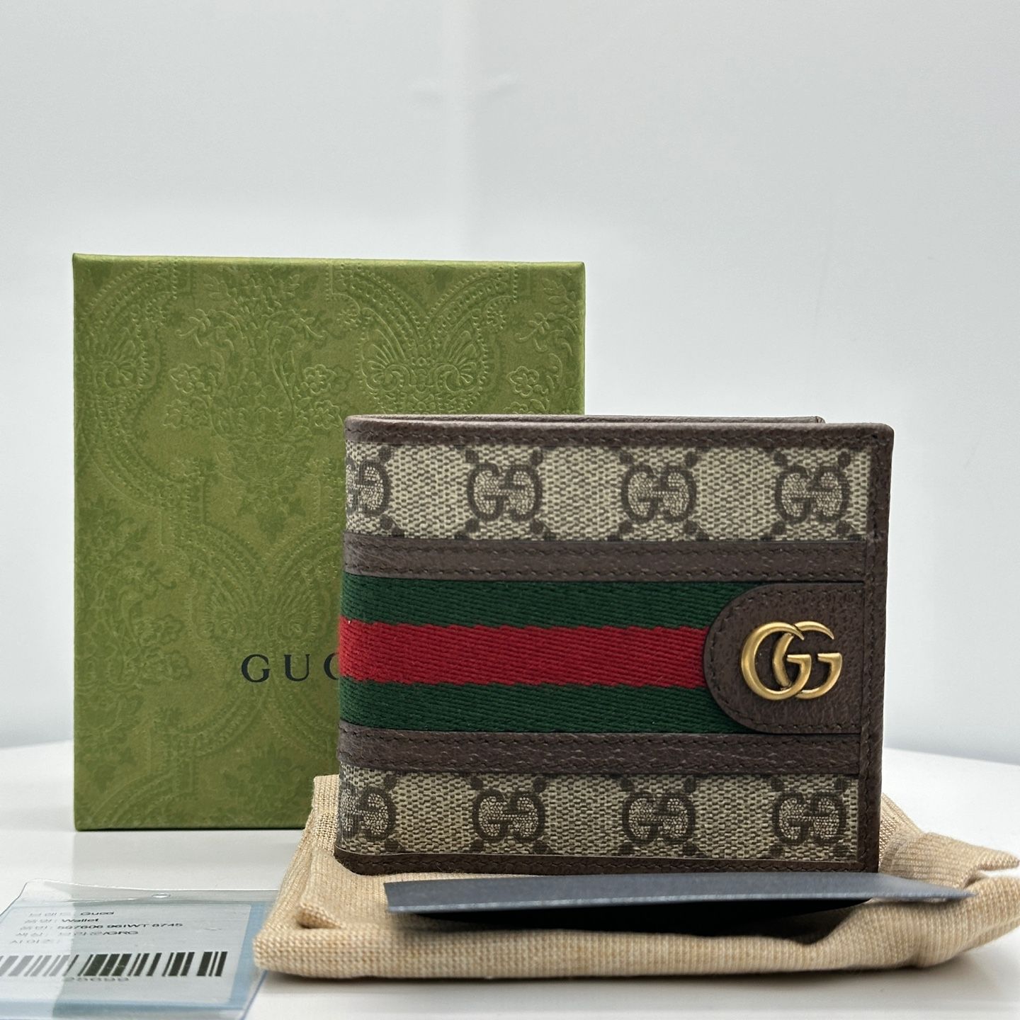 Gucci Supreme GG Men's Bifold Wallet 597606