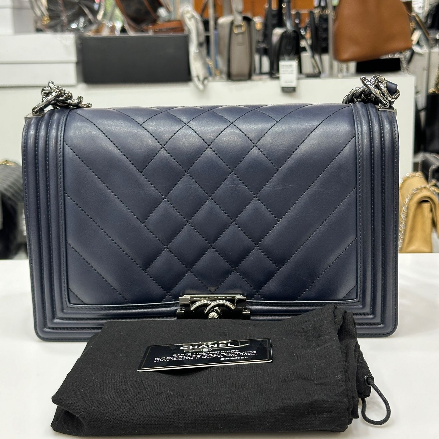 CHANEL Chevron Boy Flap Bag Chain Large Dark Navy Shoulder Bag 19th Series SKU