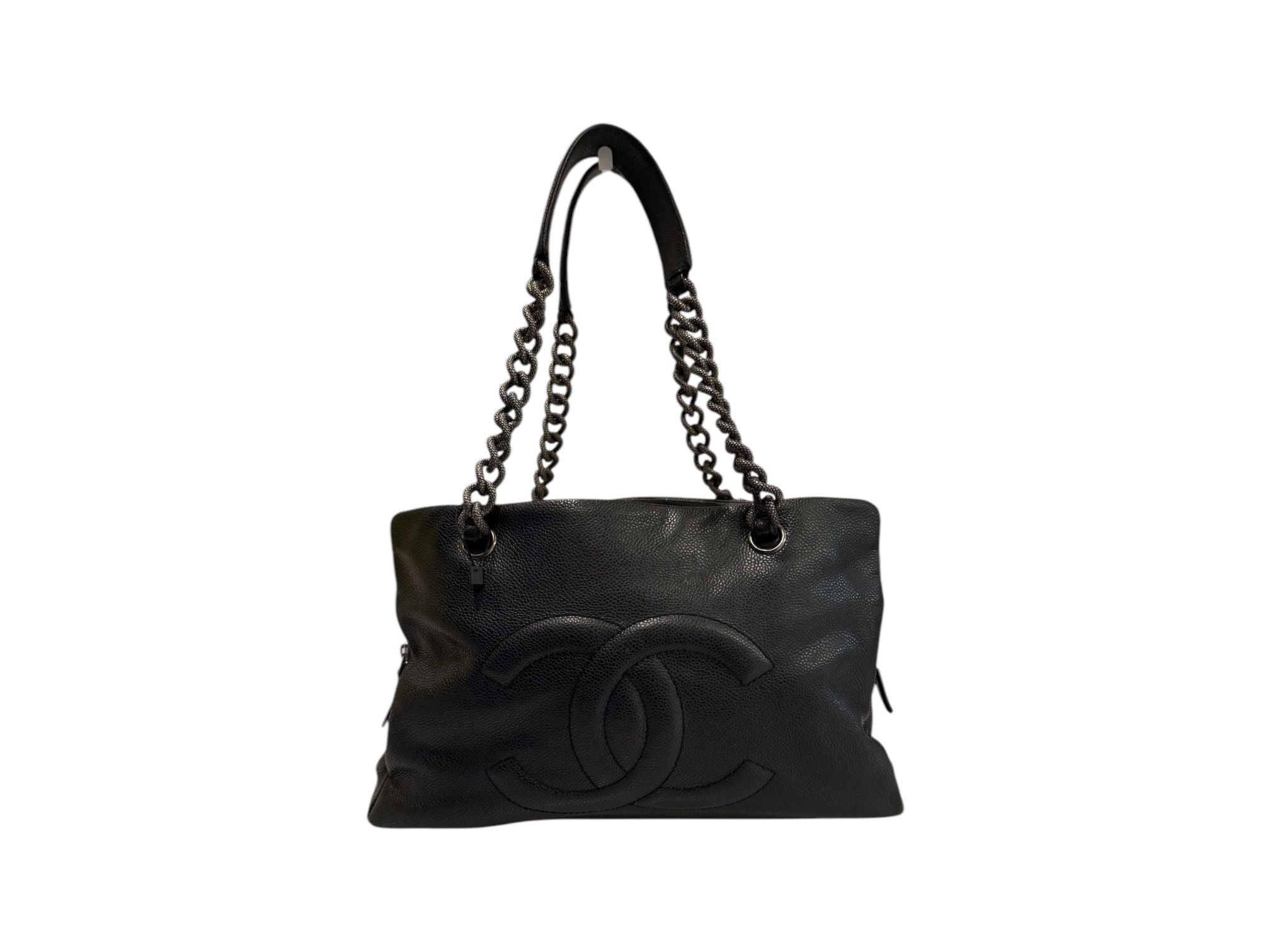 CHANEL Black Caviar CC Logo Chain Shoulder Bag - SKU: CC345