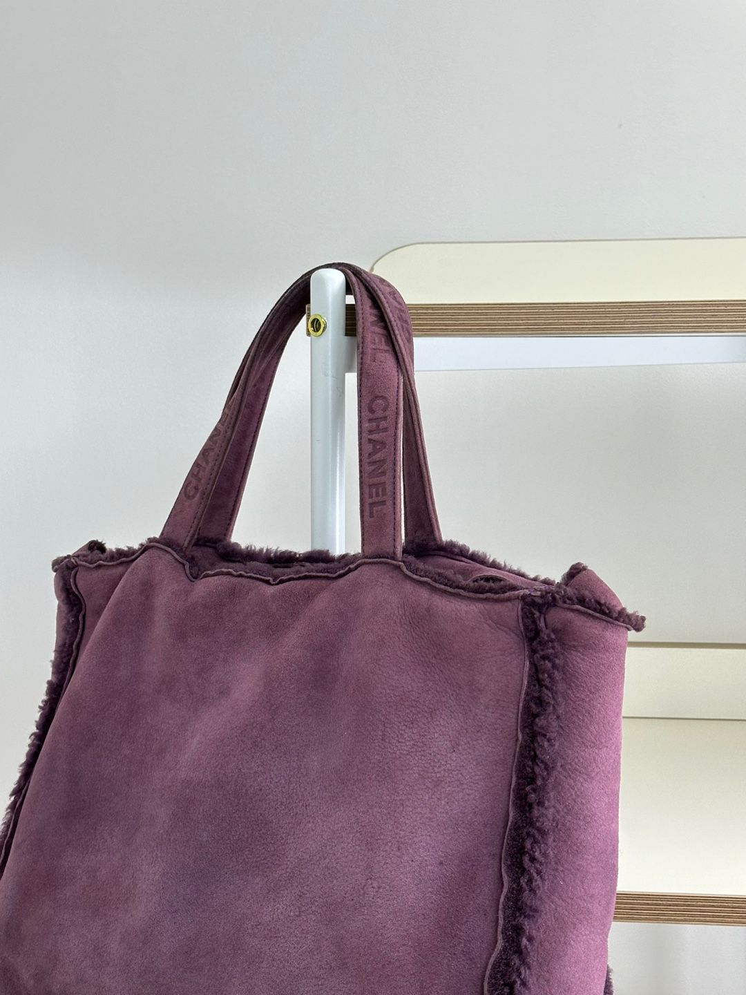 CHANEL Purple Suede Tote Bag 2VCHB22463