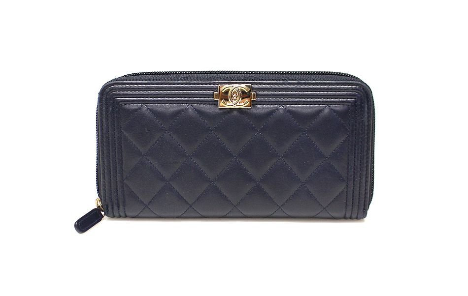 CHANEL Navy Lambskin Boy Zip Wallet with Gold Detail A80288 (Size 22)