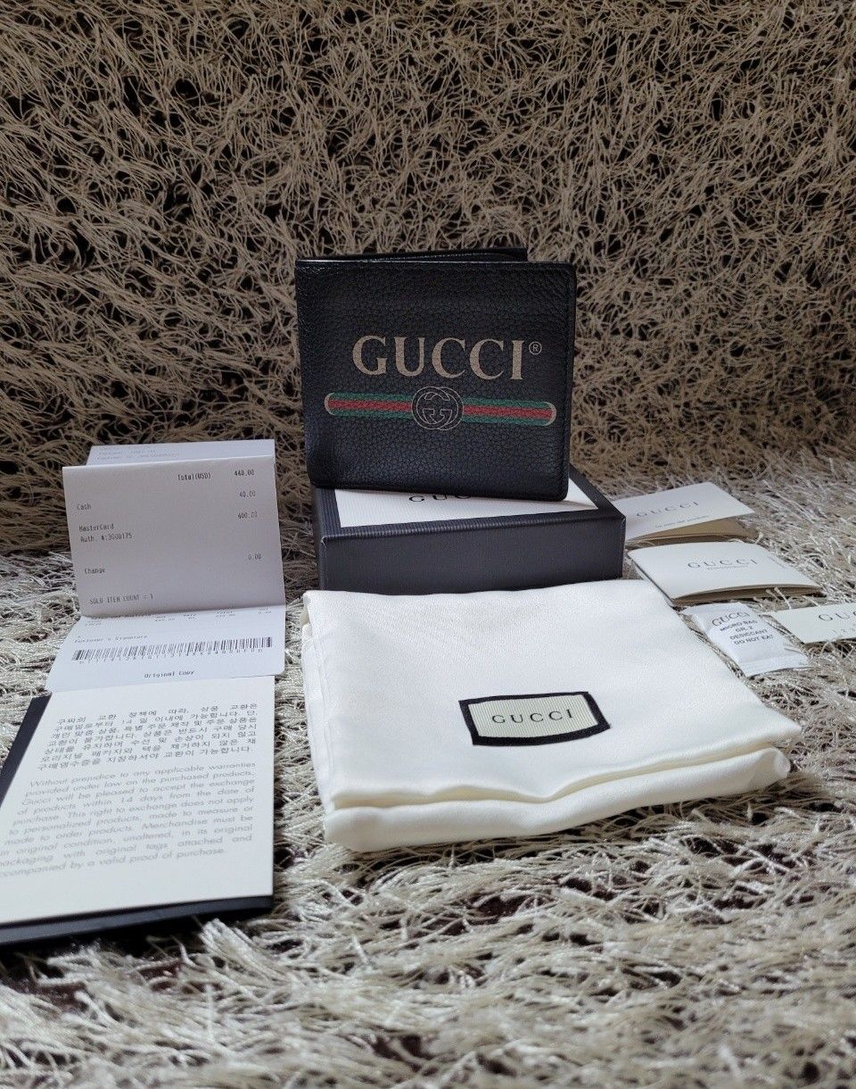 Gucci Black Belt Logo Wallet OS Product Number