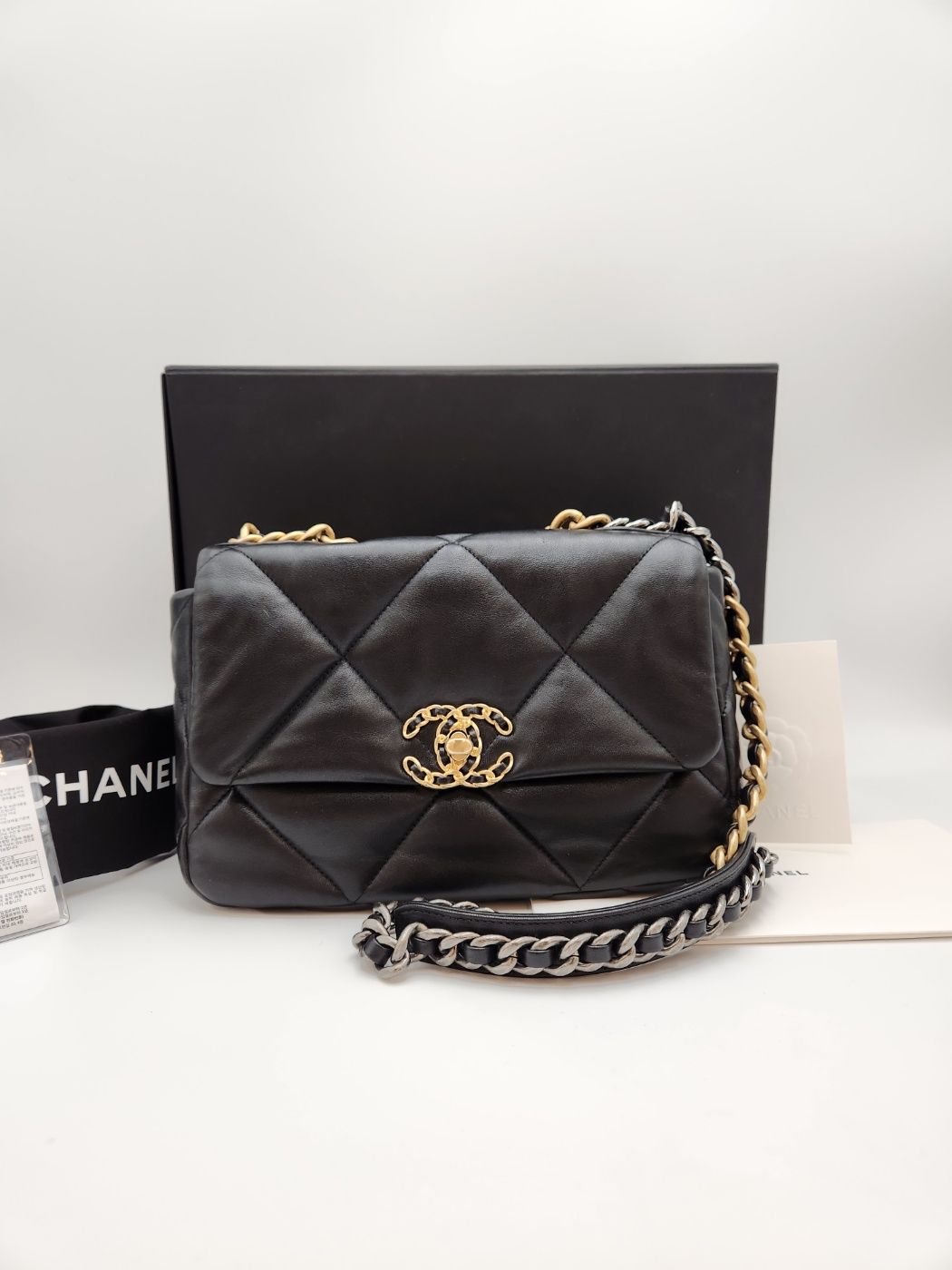 CHANEL Small Black 19 Bag (AS1160)