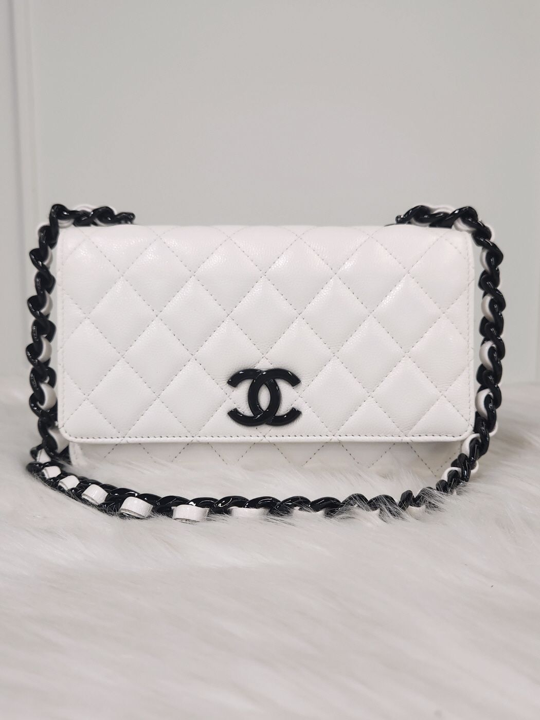 CHANEL Caviar WOC Black Chain White 30 Series (AP1954) A+ Condition