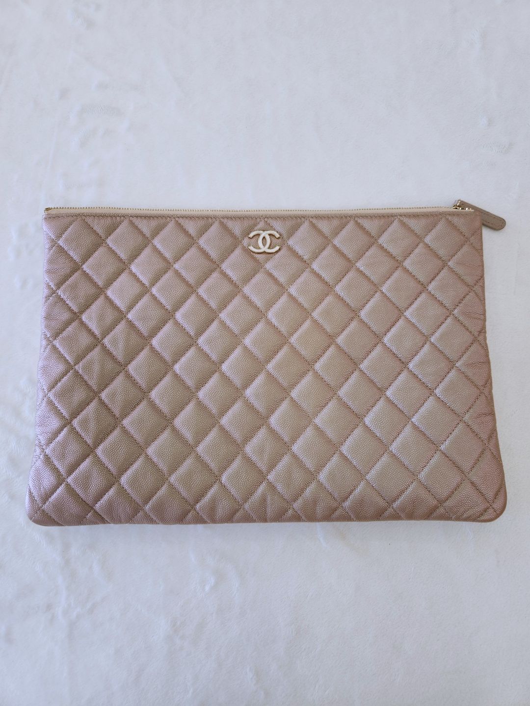 CHANEL Classic Caviar Clutch Pink Pearl Condition A SKU