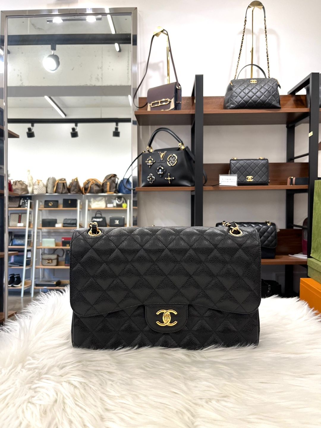 CHANEL Classic Large Caviar Gold Chain Bag A+ 20s SKU-20