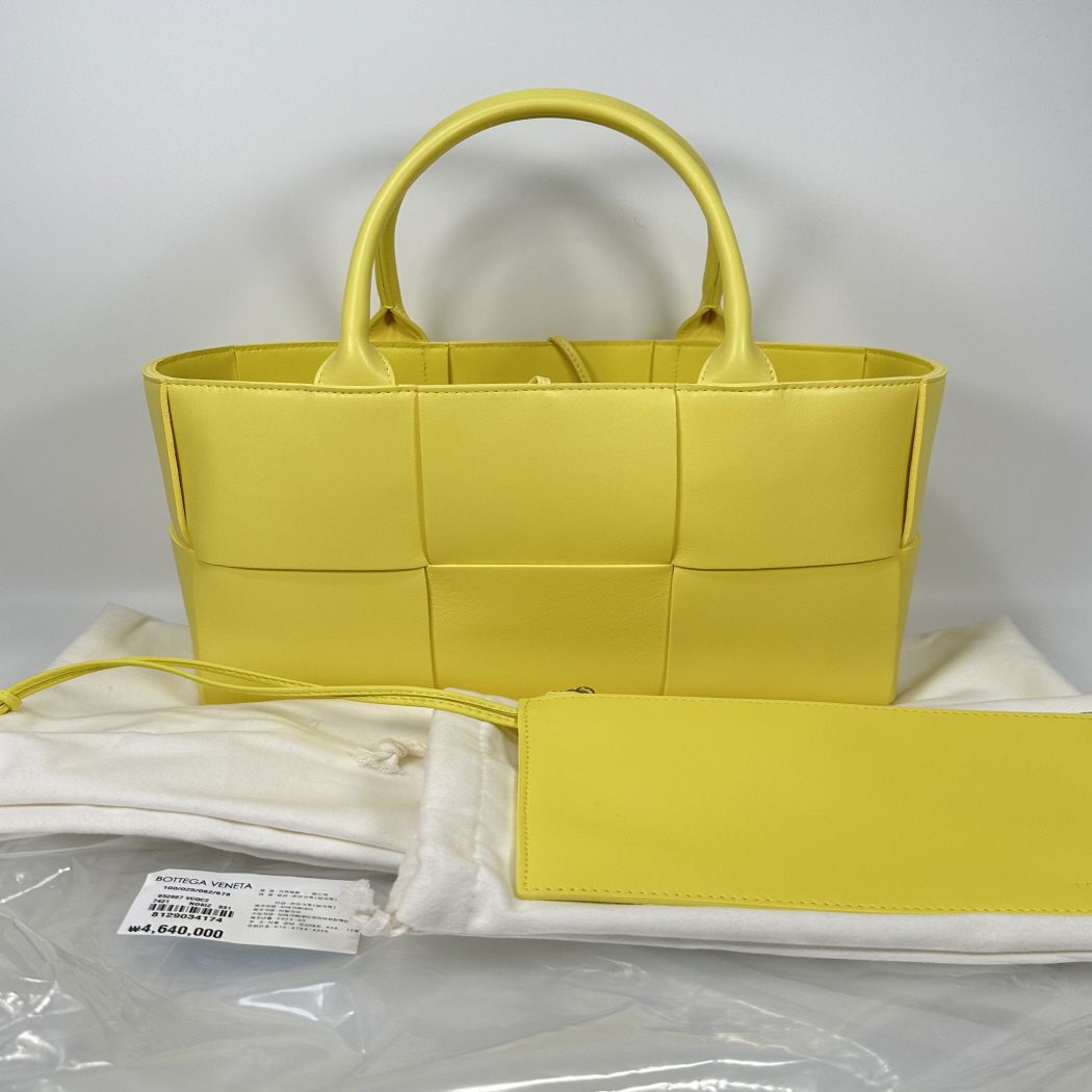 Bottega Veneta Small Arco Tote Bag SKU123