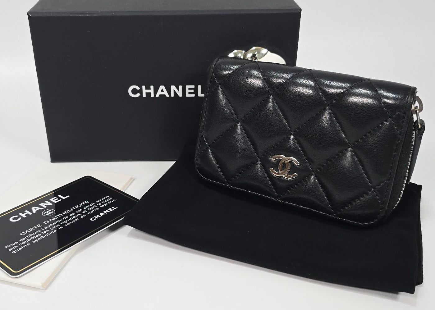 CHANEL Card Wallet - Classic Zipper (Size 11 x 7.5) - SKU: 26