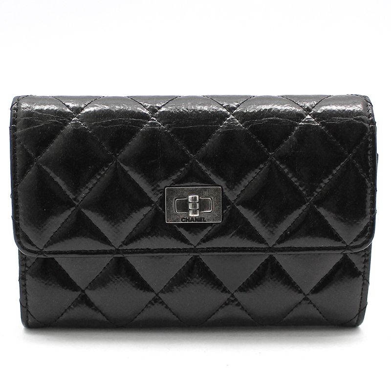 CHANEL Black Patent Vintage 2.55 Card Holder A80278