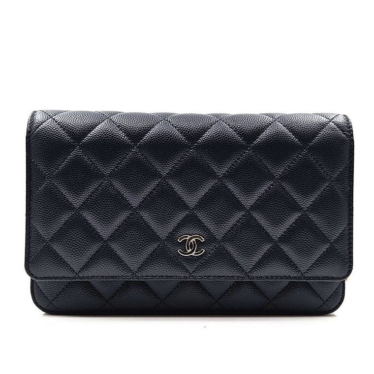CHANEL Classic Caviar WOC 82824033