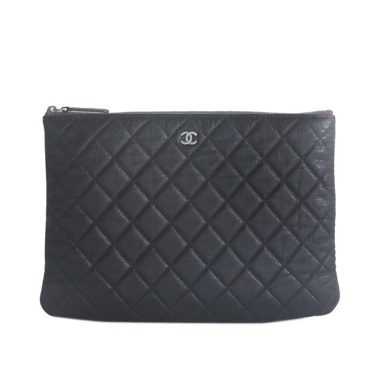 CHANEL Caviar Clutch Medium 42021022403