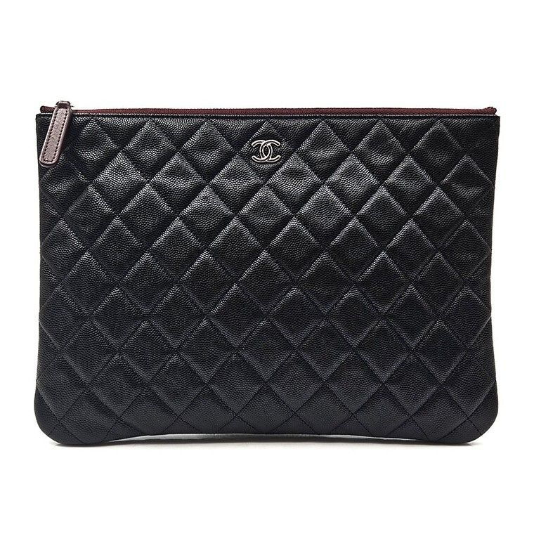 CHANEL Caviar Clutch Neodium 32424013