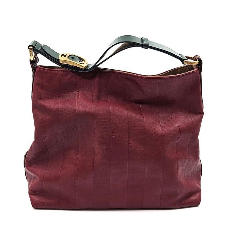 Fendi Quilted Shoulder Bag 60624053