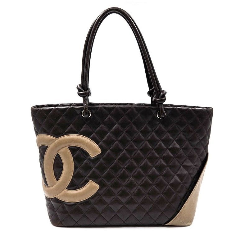 CHANEL Quilted Lambskin Shoulder Bag 72023033