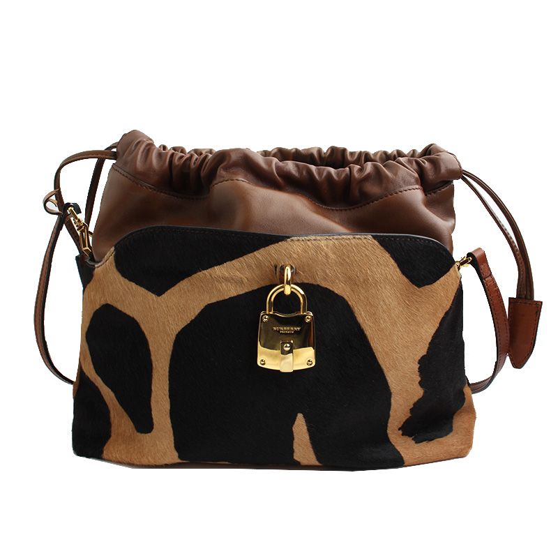 Burberry Crossbody Bucket Bag with Songchi Trim - Prosum Taebi