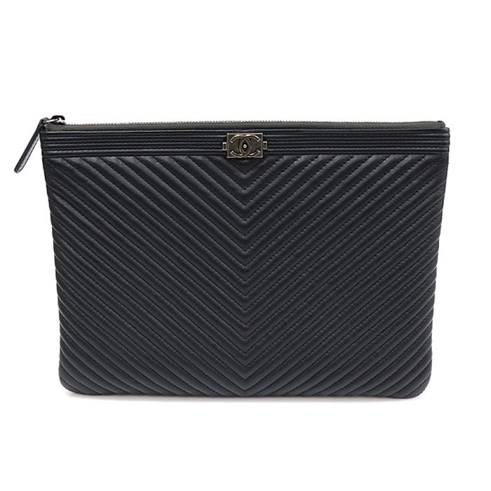 CHANEL Midnight Navy Lambskin Chevron Edged Boy Nudium Clutch Bag (Size 26) A84406
