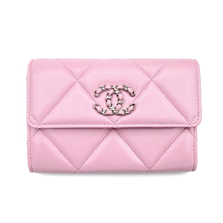 CHANEL Flap Wallet 19 (SKU: L107102)